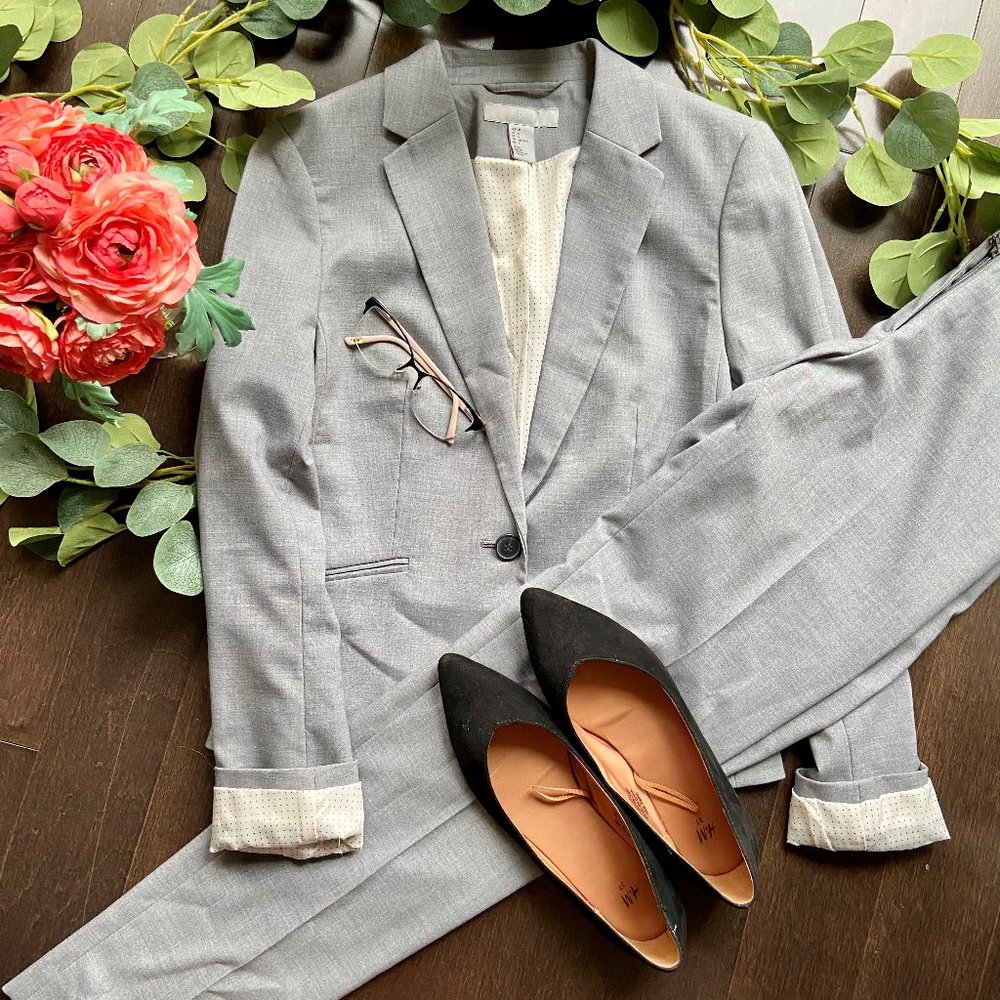 H&M Solid Light Gray Blazer